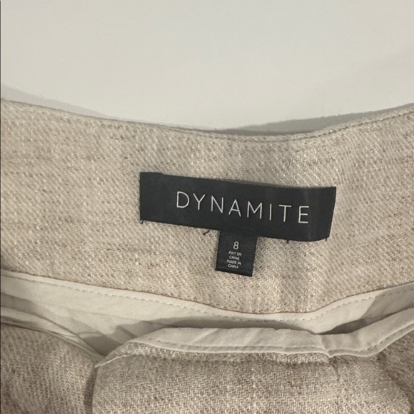 517-dynamite Final Sale
Delta Tailored Linen Shorts - Picture 7 of 10